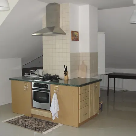 Δωμάτια σε οικογενειακή κατοικία Na Skarpie *